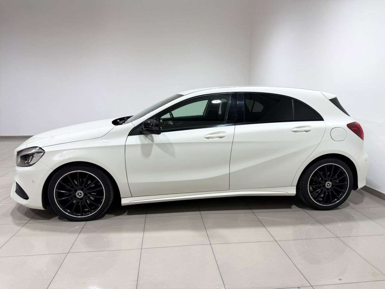 2017 MERCEDES-BENZ A CLASS 2017 MERCEDES-BENZ A CLASS