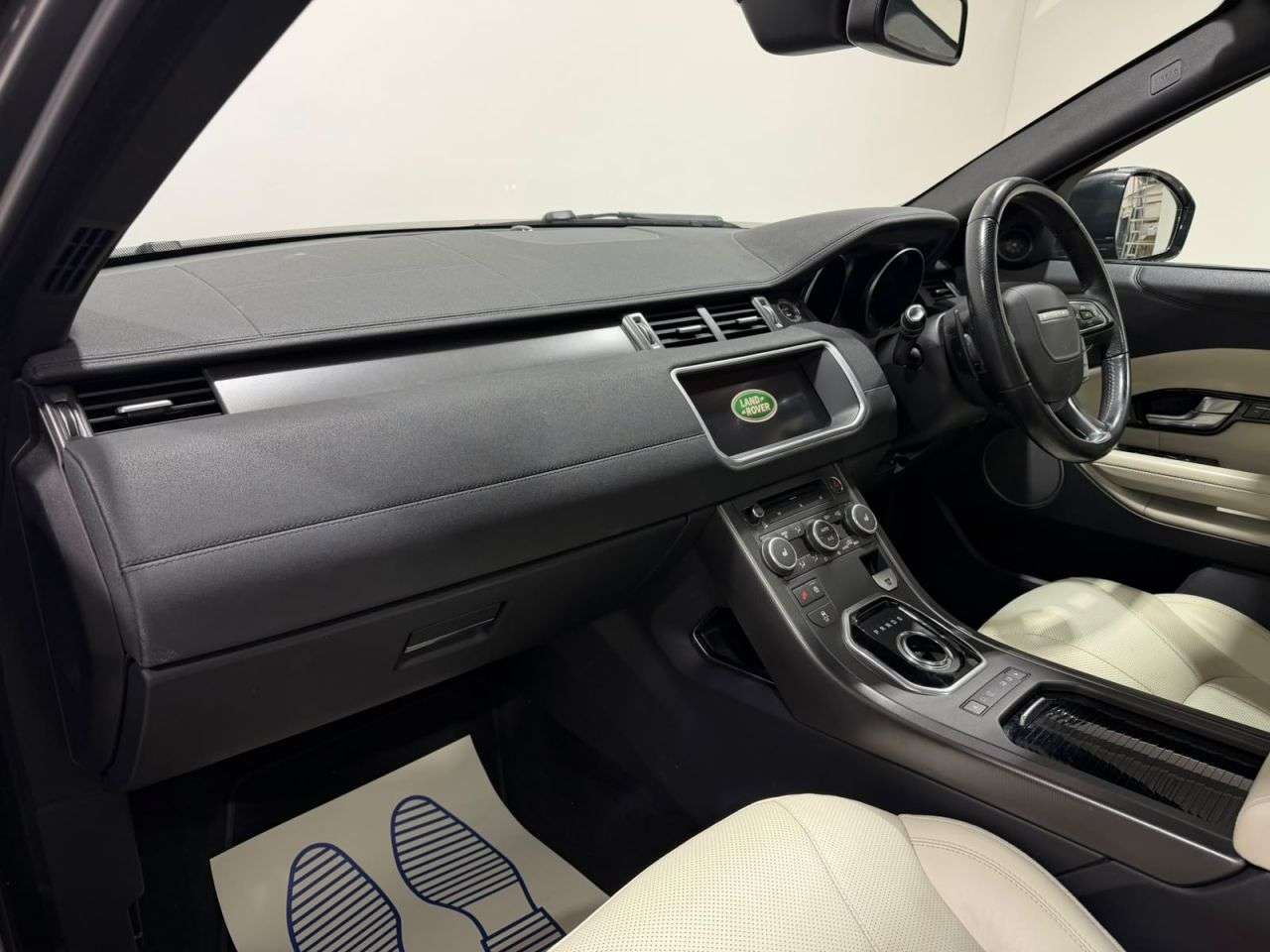 2018 LAND ROVER RANGE ROVER EVOQUE 2018 LAND ROVER RANGE ROVER EVOQUE