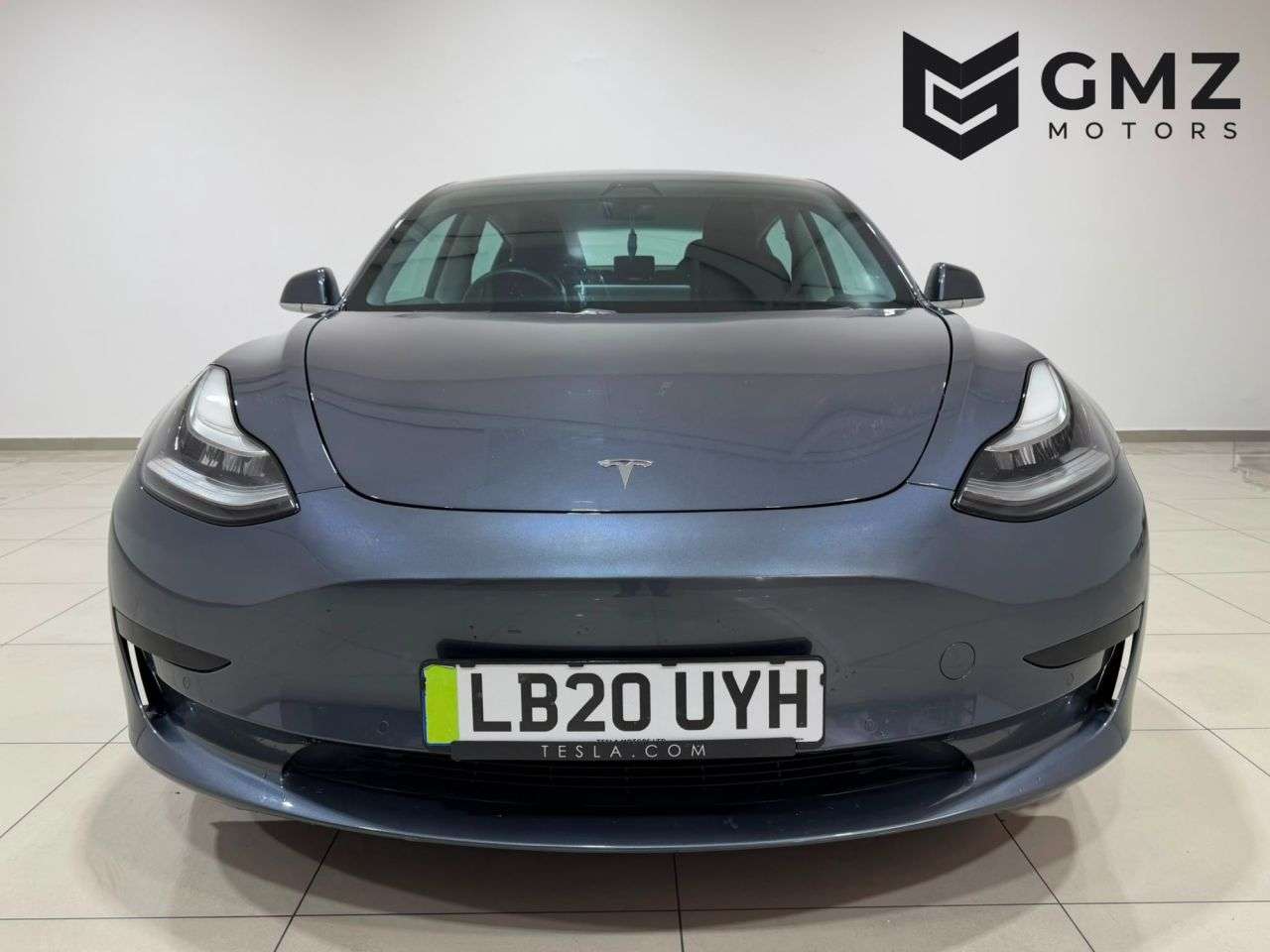 A 2020 TESLA MODEL 3 Standard Range Plus Saloon 4dr Electric Auto RWD (241 bhp) NATIONWIDE DELIV A 2020 TESLA MODEL 3 Standard Range Plus Saloon 4dr Electric Auto RWD (241 bhp) NATIONWIDE DELIV