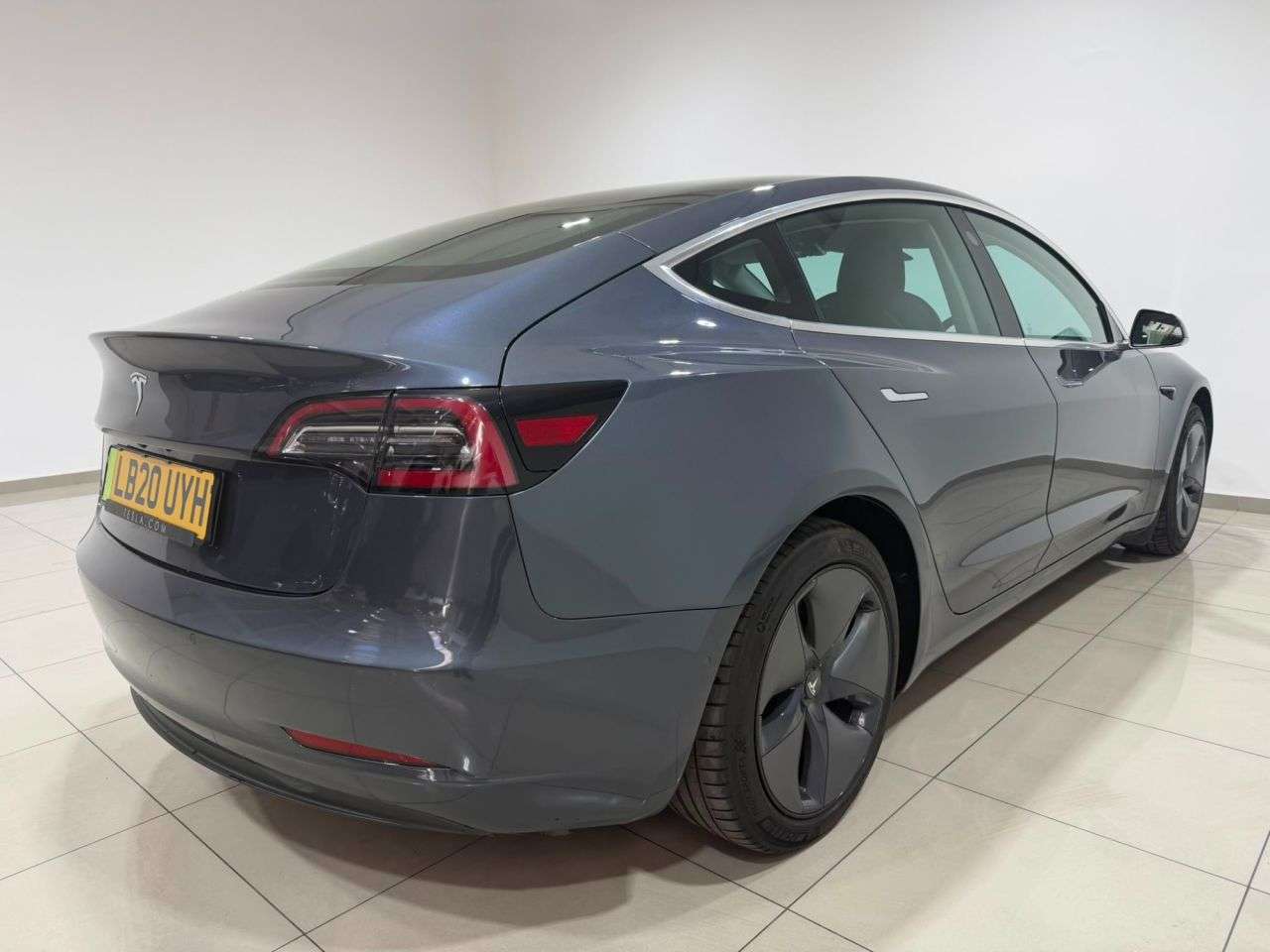 2020 TESLA MODEL 3 2020 TESLA MODEL 3