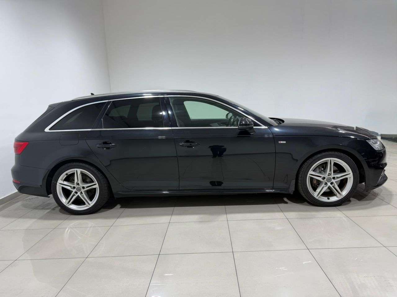 2016 AUDI A4 AVANT 2016 AUDI A4 AVANT