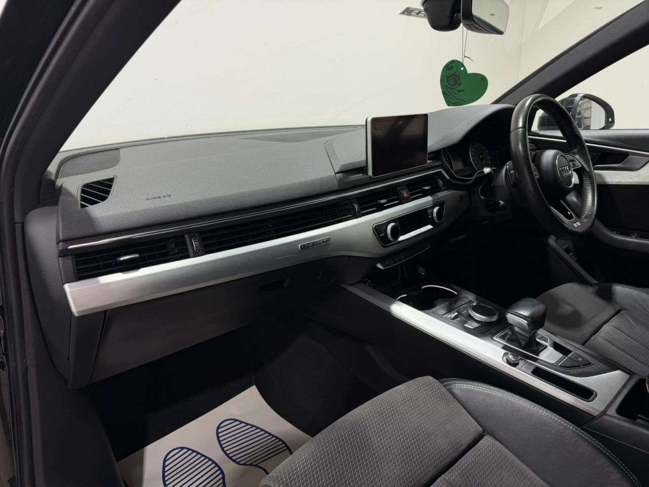 2016 AUDI A4 AVANT 2016 AUDI A4 AVANT