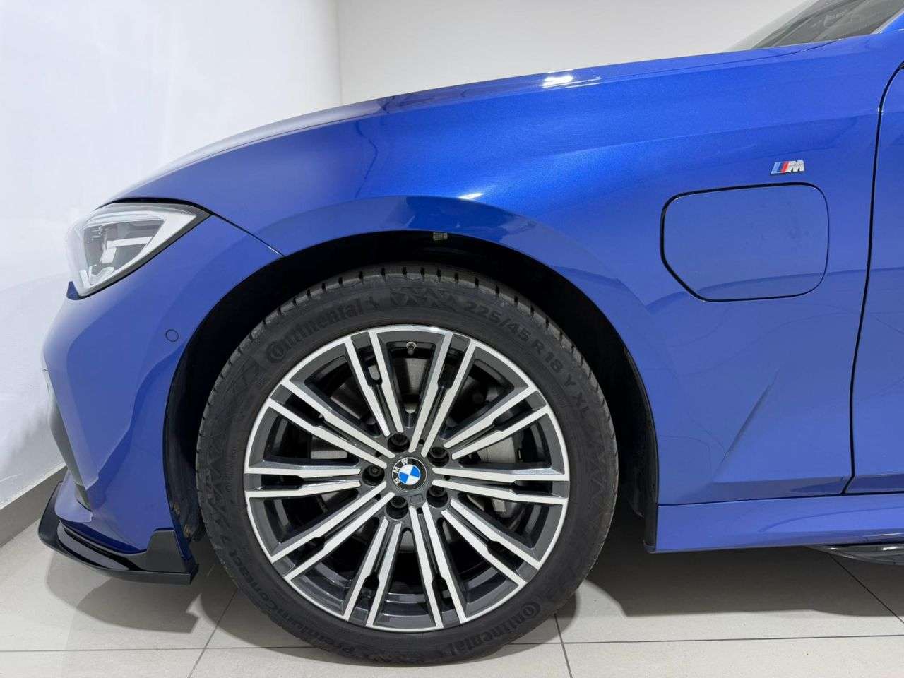 2021 BMW 3 SERIES 2021 BMW 3 SERIES