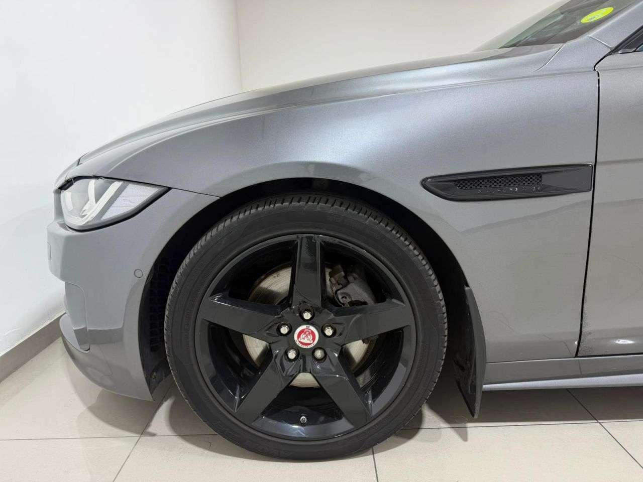 2017 JAGUAR XE 2017 JAGUAR XE