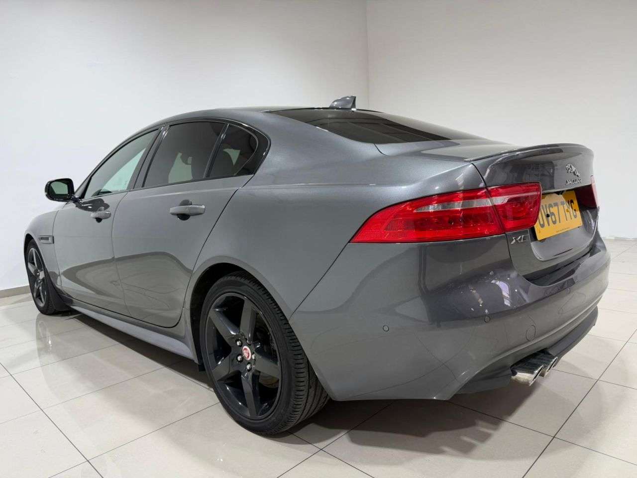 2017 JAGUAR XE 2017 JAGUAR XE