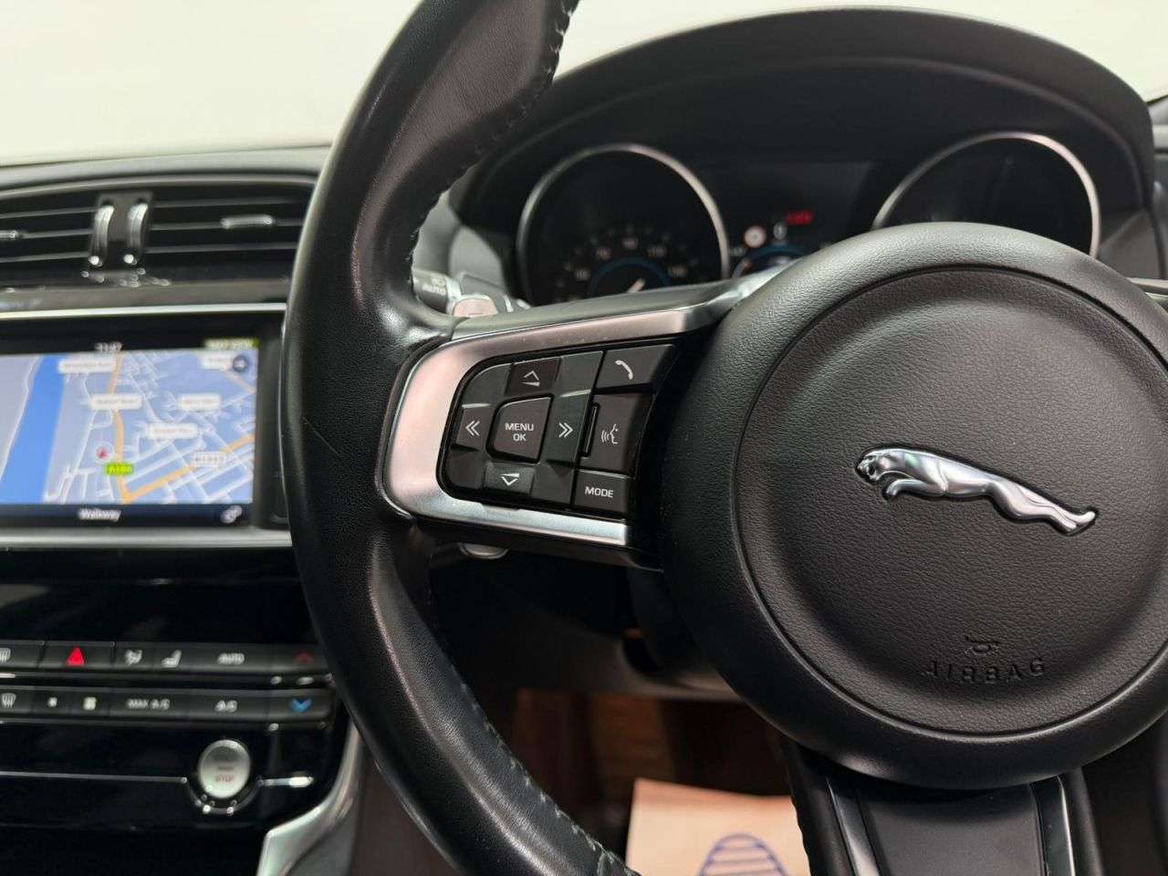 2017 JAGUAR XE 2017 JAGUAR XE