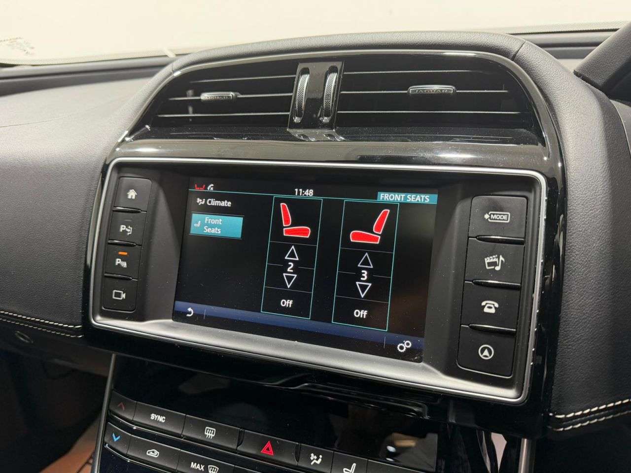 2017 JAGUAR XE 2017 JAGUAR XE