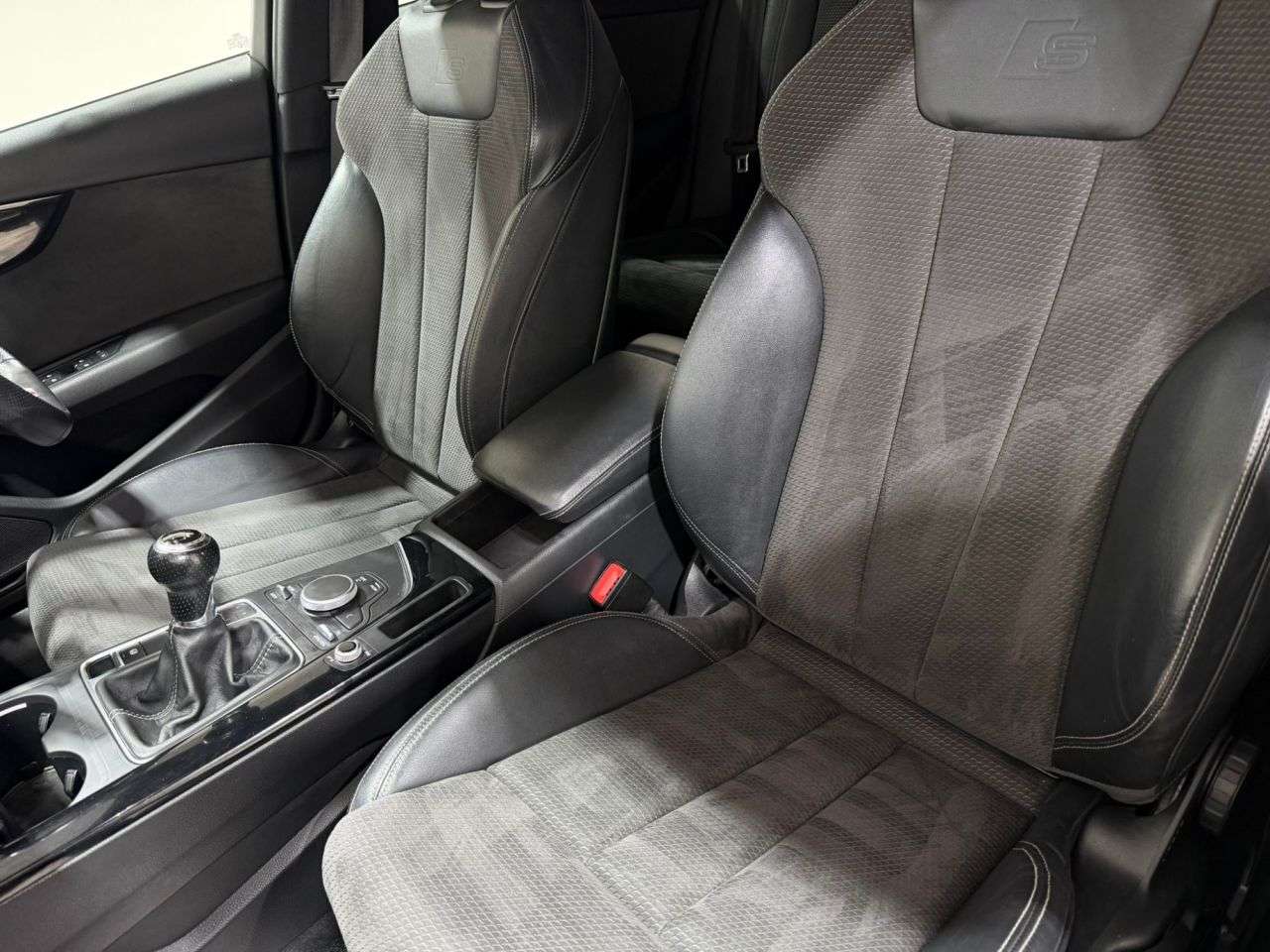 2017 AUDI A4 AVANT 2017 AUDI A4 AVANT