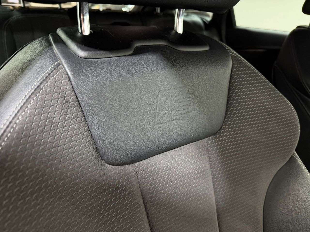 2017 AUDI A4 AVANT 2017 AUDI A4 AVANT