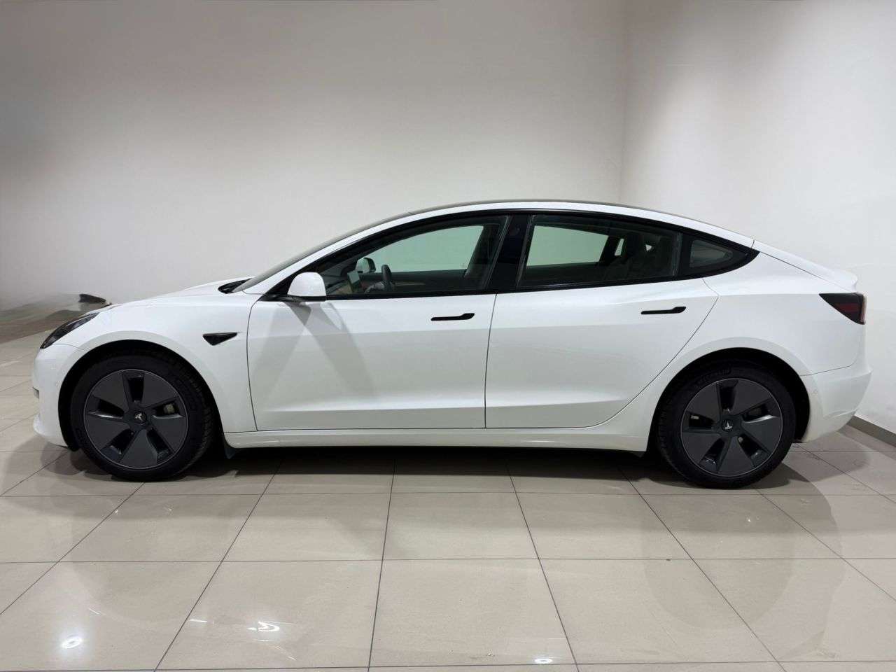 2022 TESLA MODEL 3 2022 TESLA MODEL 3