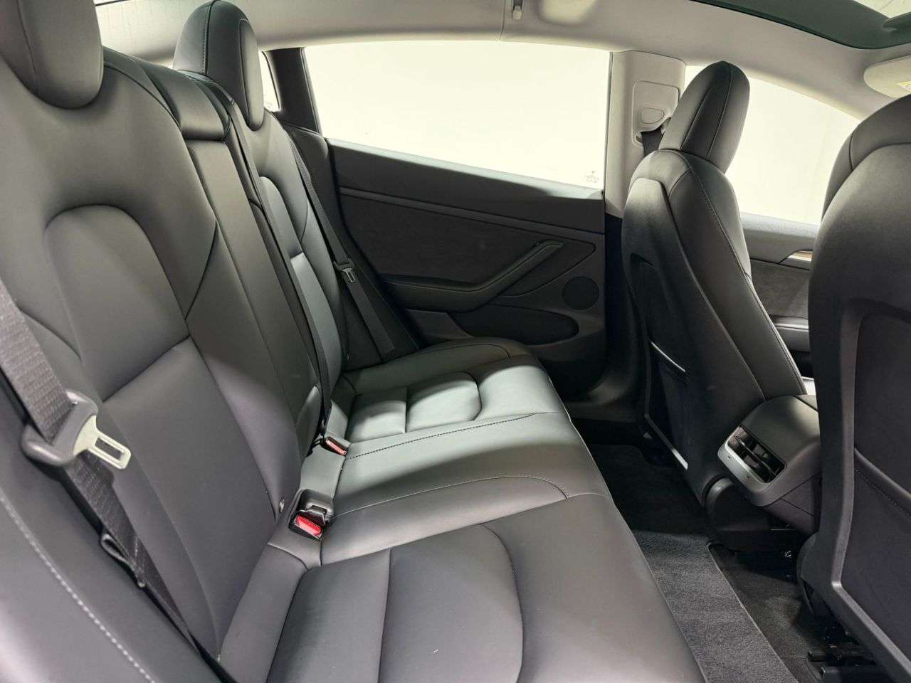 2022 TESLA MODEL 3 2022 TESLA MODEL 3