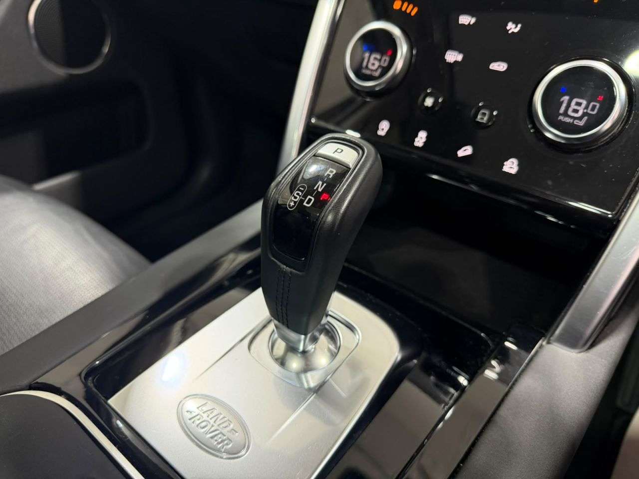 2019 LAND ROVER DISCOVERY SPORT 2019 LAND ROVER DISCOVERY SPORT