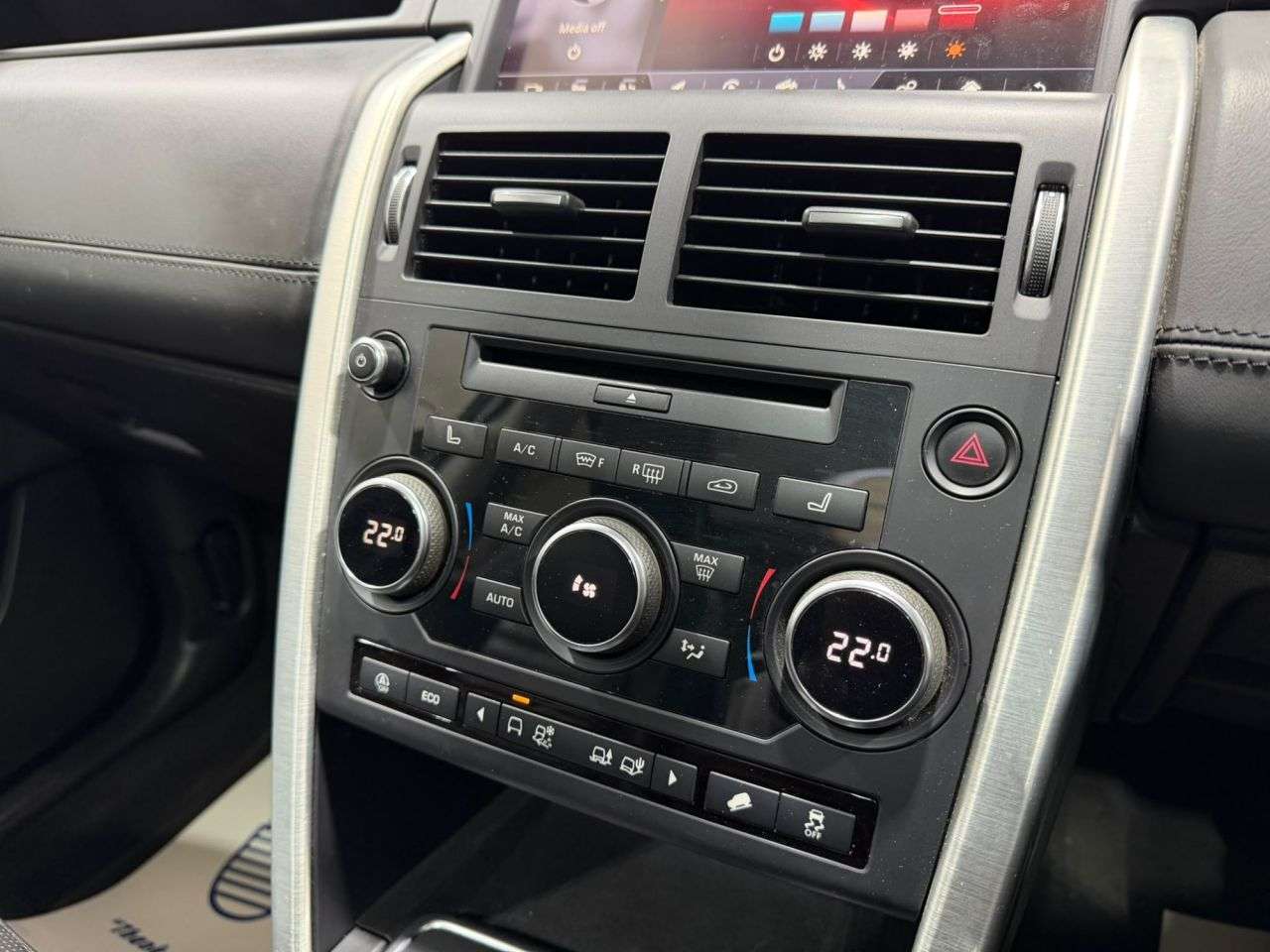 2018 LAND ROVER DISCOVERY SPORT 2018 LAND ROVER DISCOVERY SPORT