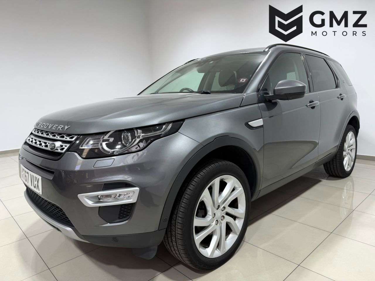 A 2018 LAND ROVER DISCOVERY SPORT 2.0 TD4 HSE Luxury SUV 5dr Diesel Auto 4WD Euro 6 (s/s) (180 ps) NATIONWIDE A 2018 LAND ROVER DISCOVERY SPORT 2.0 TD4 HSE Luxury SUV 5dr Diesel Auto 4WD Euro 6 (s/s) (180 ps) NATIONWIDE