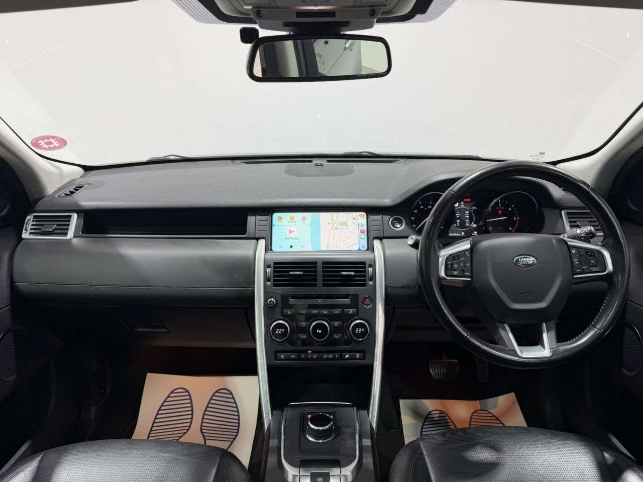 A 2018 LAND ROVER DISCOVERY SPORT 2.0 TD4 HSE Luxury SUV 5dr Diesel Auto 4WD Euro 6 (s/s) (180 ps) NATIONWIDE A 2018 LAND ROVER DISCOVERY SPORT 2.0 TD4 HSE Luxury SUV 5dr Diesel Auto 4WD Euro 6 (s/s) (180 ps) NATIONWIDE