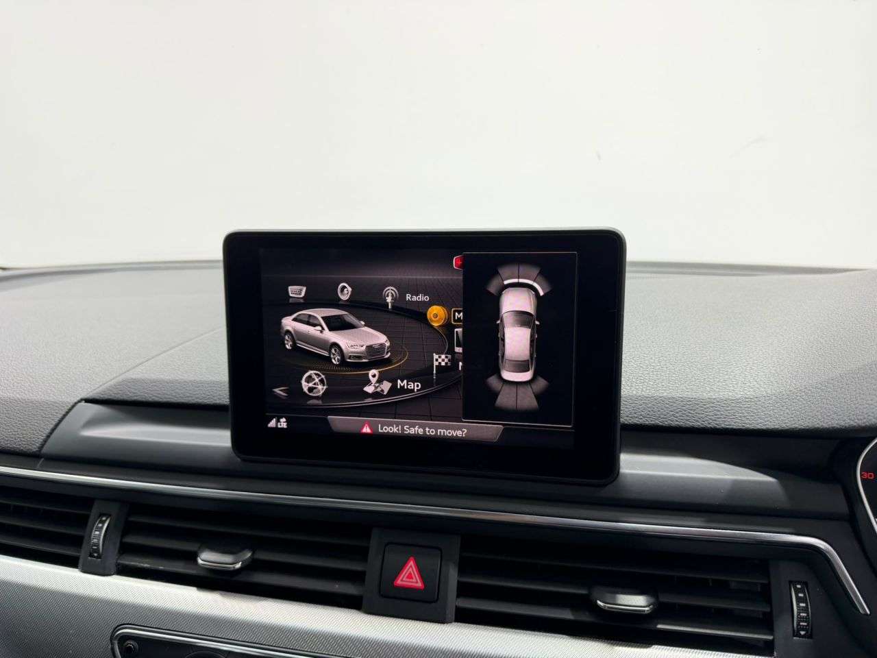 2017 AUDI A4 2017 AUDI A4