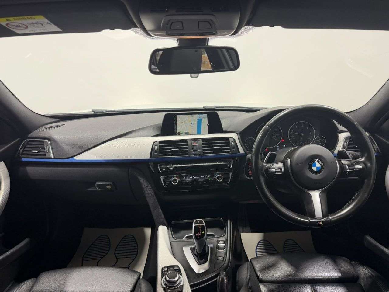 A 2016 BMW 3 SERIES 3.0 330d M Sport Touring 5dr Diesel Auto Euro 6 (s/s) (258 ps) NATIONWIDE D A 2016 BMW 3 SERIES 3.0 330d M Sport Touring 5dr Diesel Auto Euro 6 (s/s) (258 ps) NATIONWIDE D