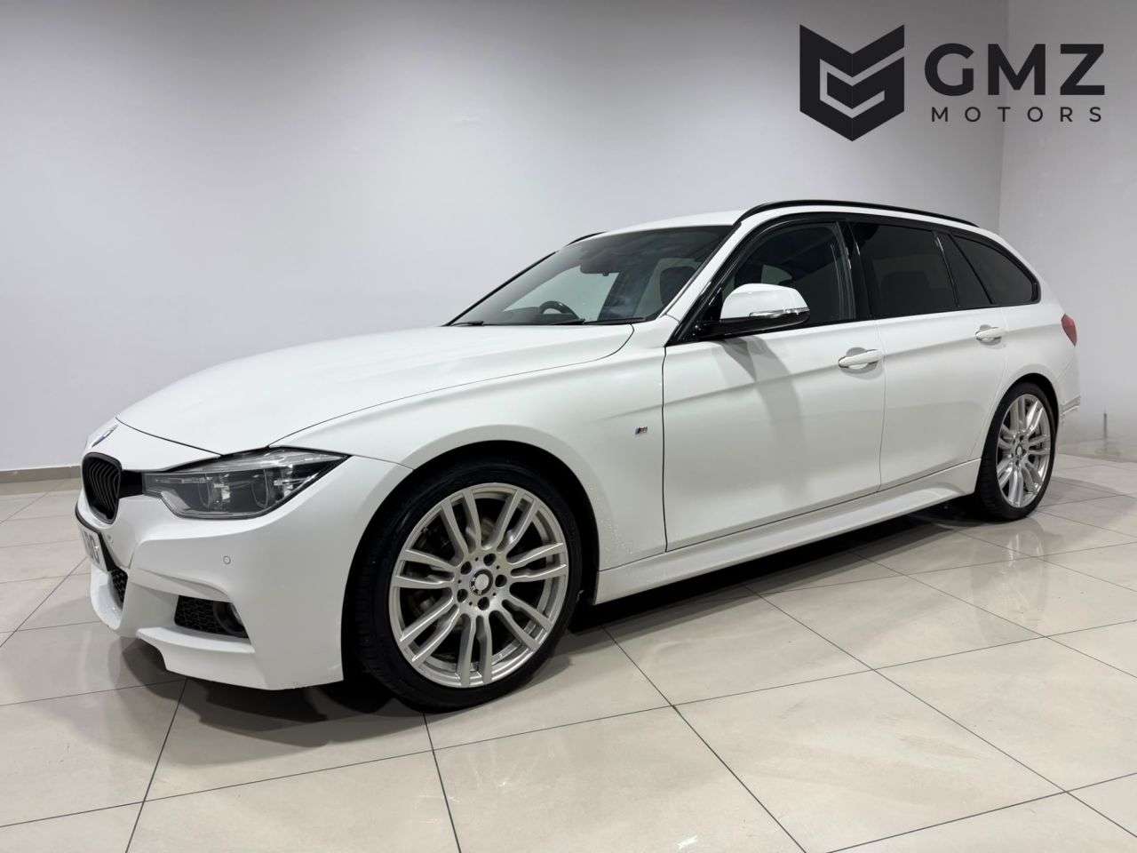 A 2016 BMW 3 SERIES 3.0 330d M Sport Touring 5dr Diesel Auto Euro 6 (s/s) (258 ps) NATIONWIDE D A 2016 BMW 3 SERIES 3.0 330d M Sport Touring 5dr Diesel Auto Euro 6 (s/s) (258 ps) NATIONWIDE D