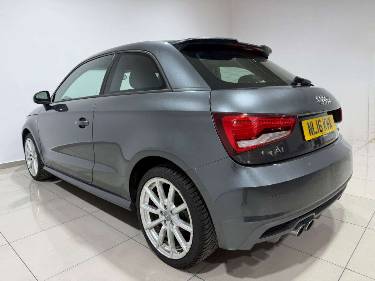 2016 AUDI A1 2016 AUDI A1