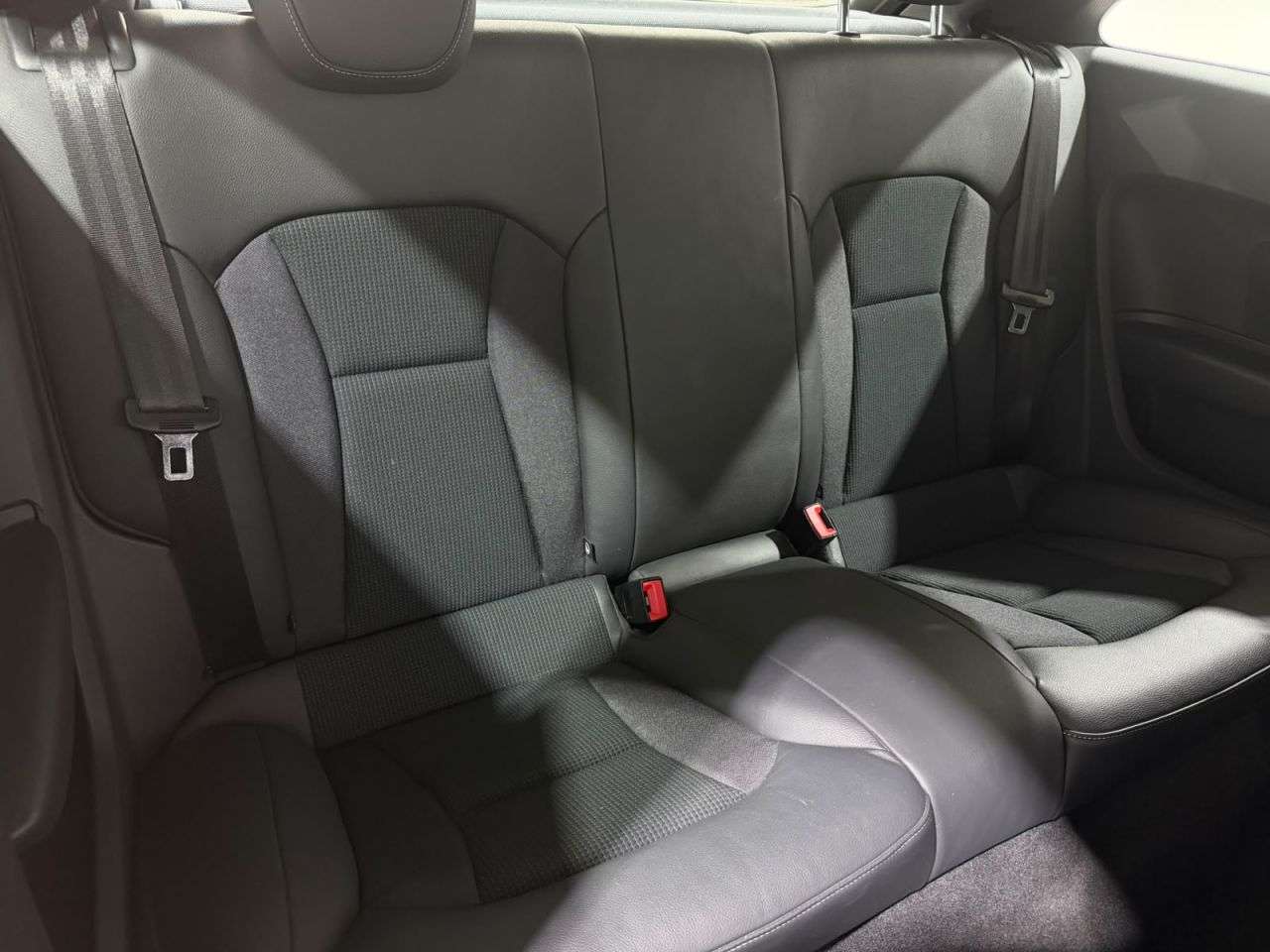 2016 AUDI A1 2016 AUDI A1