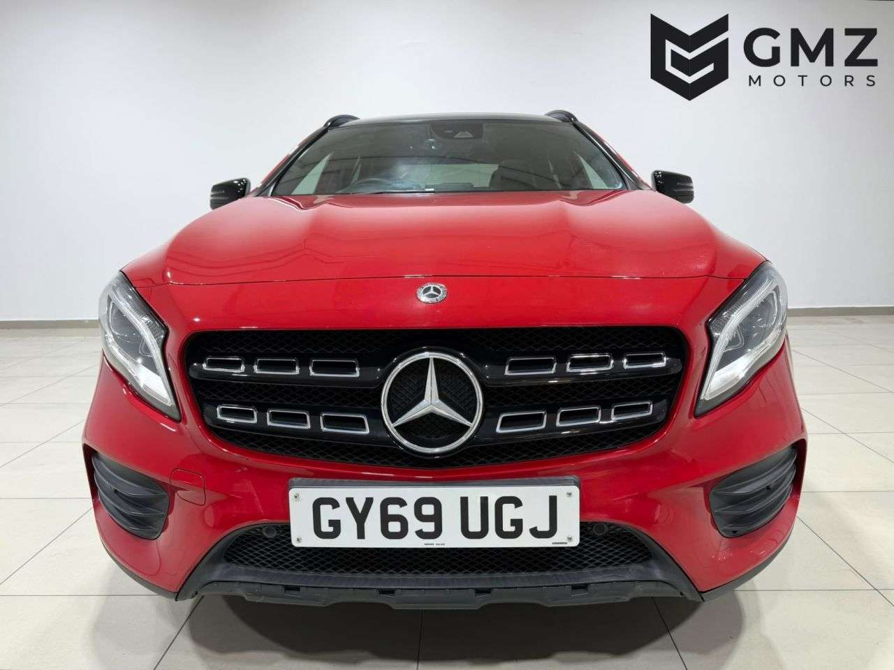 A 2020 MERCEDES GLA-CLASS GLA 200 AMG LINE EDITION PLUS A 2020 MERCEDES GLA-CLASS GLA 200 AMG LINE EDITION PLUS