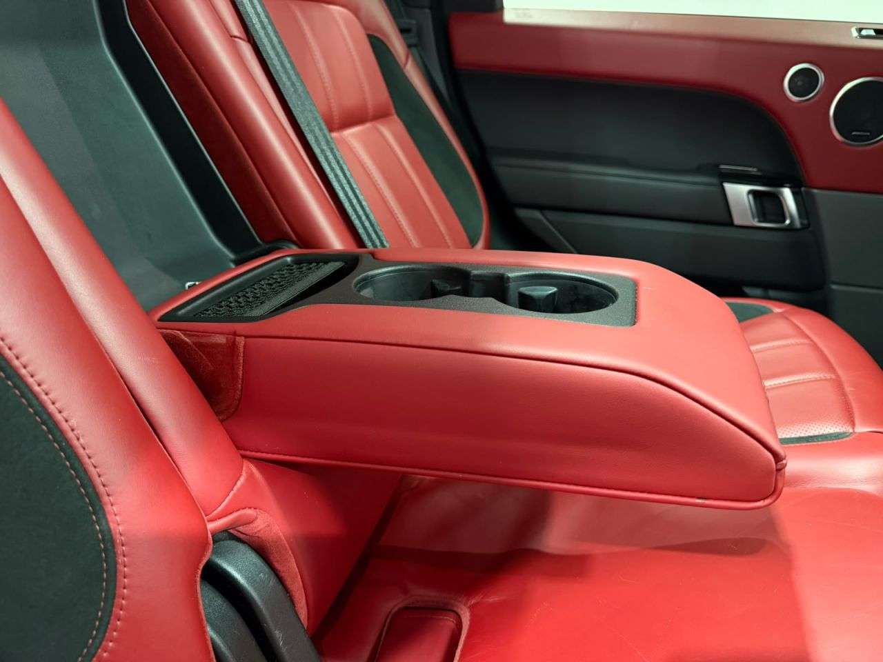 2020 LAND ROVER RANGE ROVER SPORT 2020 LAND ROVER RANGE ROVER SPORT