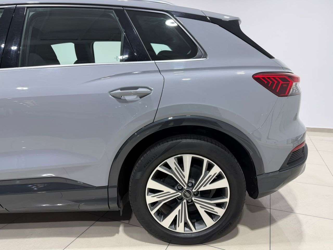 2023 AUDI Q4 E-TRON 2023 AUDI Q4 E-TRON