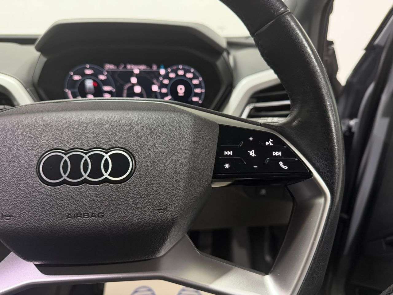 2023 AUDI Q4 E-TRON 2023 AUDI Q4 E-TRON