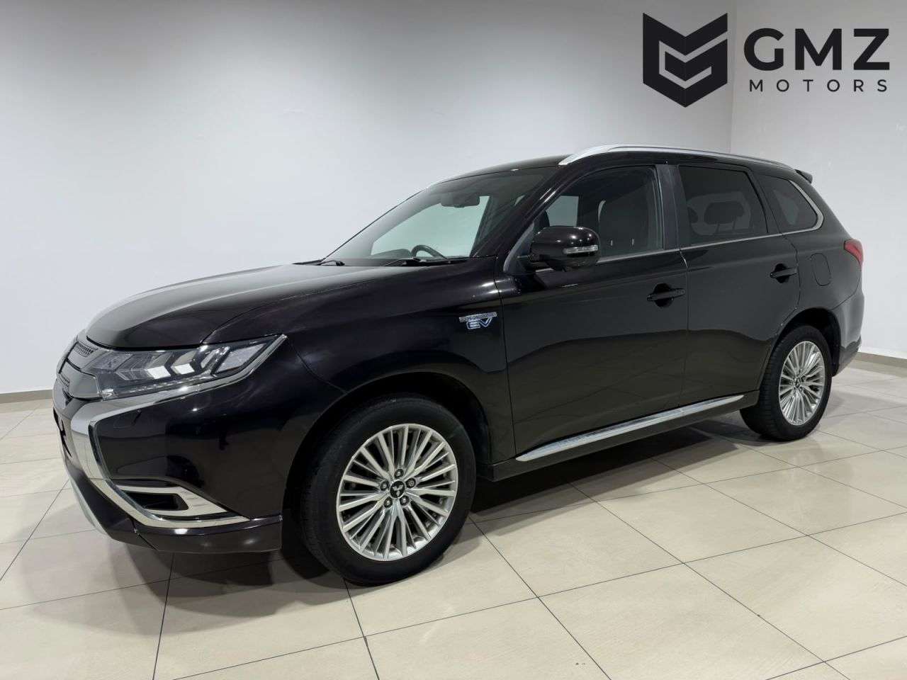 A 2019 MITSUBISHI OUTLANDER 2.4h TwinMotor 13.8kWh 4h SUV 5dr Petrol Plug-in Hybrid CVT 4WD Euro 6 (s/s A 2019 MITSUBISHI OUTLANDER 2.4h TwinMotor 13.8kWh 4h SUV 5dr Petrol Plug-in Hybrid CVT 4WD Euro 6 (s/s