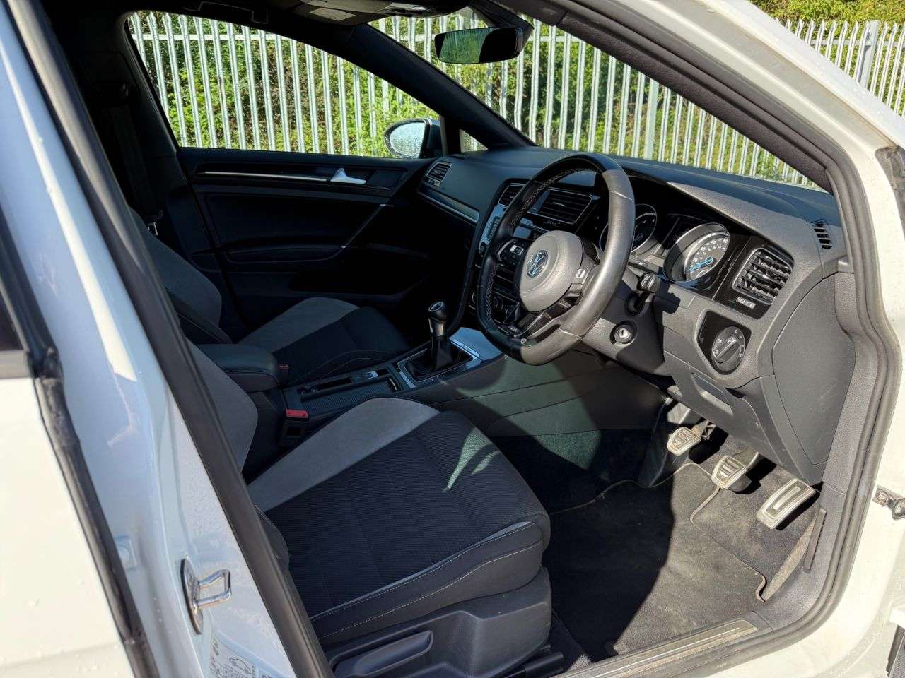 2016 VOLKSWAGEN GOLF 2016 VOLKSWAGEN GOLF