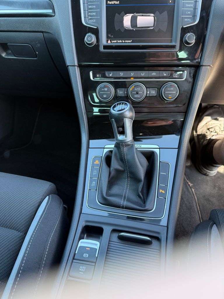 2016 VOLKSWAGEN GOLF 2016 VOLKSWAGEN GOLF