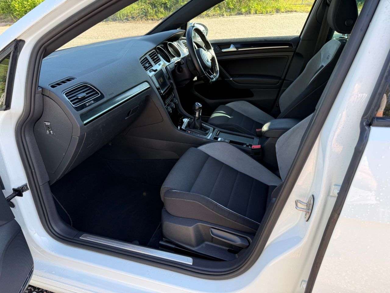 2016 VOLKSWAGEN GOLF 2016 VOLKSWAGEN GOLF