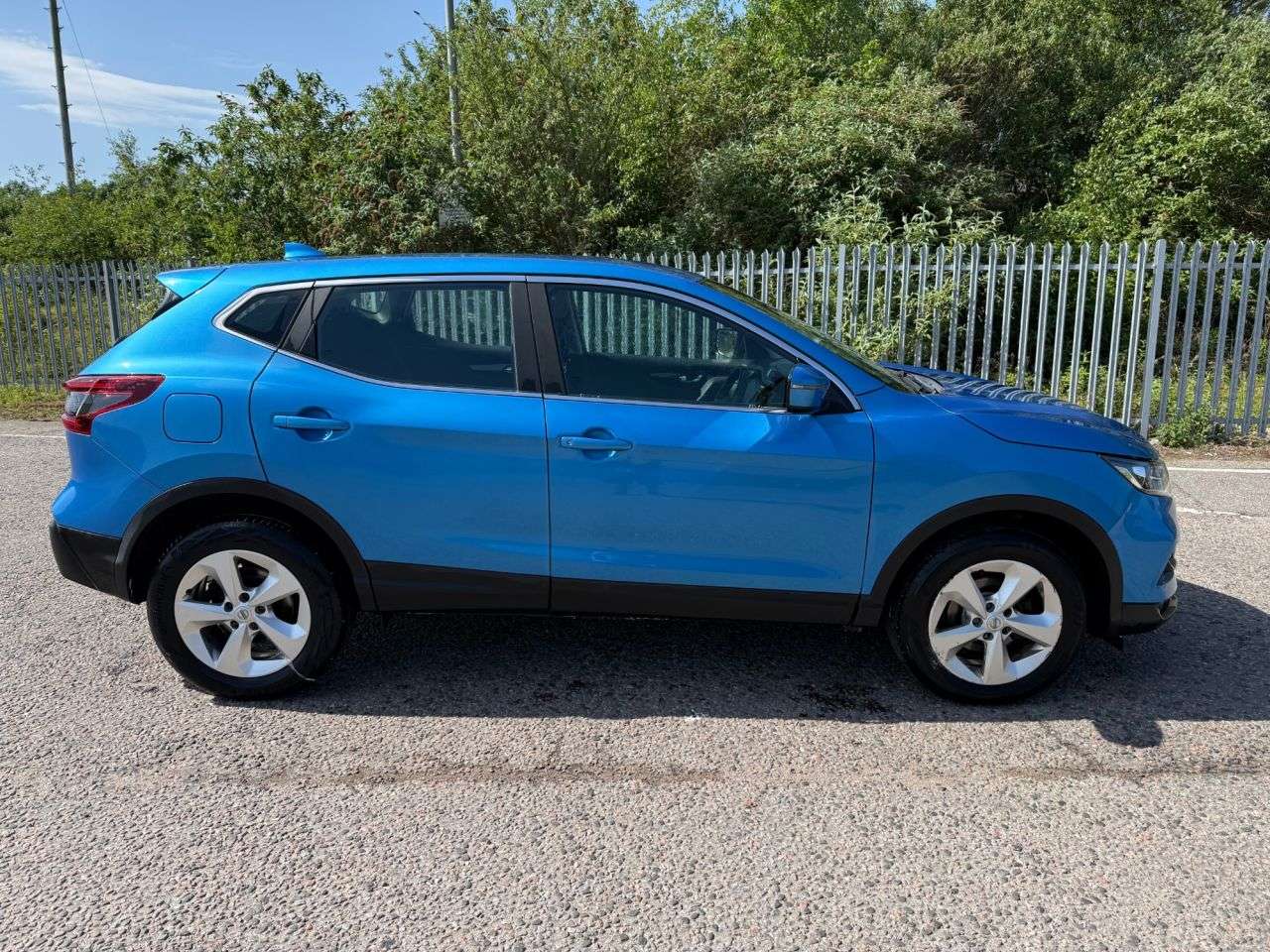 A 2019 NISSAN QASHQAI 1.3 DIG-T Acenta Premium SUV 5dr Petrol DCT Auto Euro 6 (s/s) (160 ps) A 2019 NISSAN QASHQAI 1.3 DIG-T Acenta Premium SUV 5dr Petrol DCT Auto Euro 6 (s/s) (160 ps)