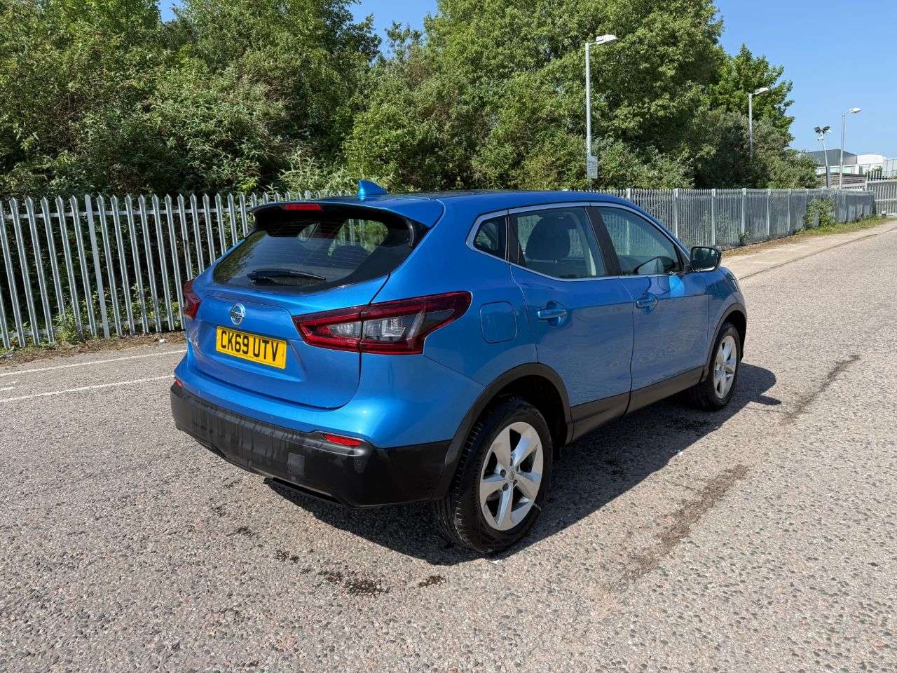A 2019 NISSAN QASHQAI 1.3 DIG-T Acenta Premium SUV 5dr Petrol DCT Auto Euro 6 (s/s) (160 ps) A 2019 NISSAN QASHQAI 1.3 DIG-T Acenta Premium SUV 5dr Petrol DCT Auto Euro 6 (s/s) (160 ps)