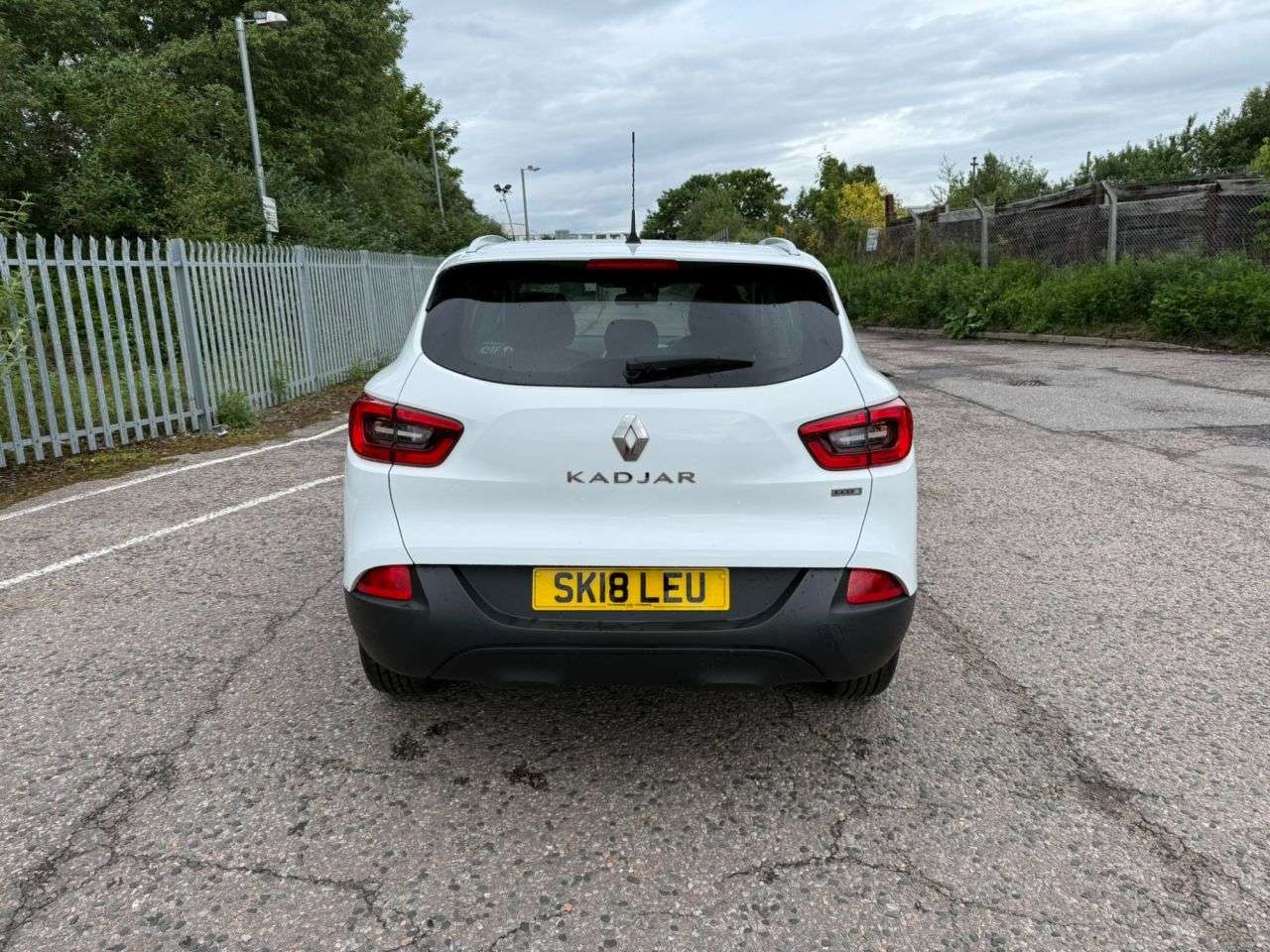 A 2018 RENAULT KADJAR 1.5 dCi Dynamique Nav SUV 5dr Diesel Manual Euro 6 (s/s) (110 ps) A 2018 RENAULT KADJAR 1.5 dCi Dynamique Nav SUV 5dr Diesel Manual Euro 6 (s/s) (110 ps)