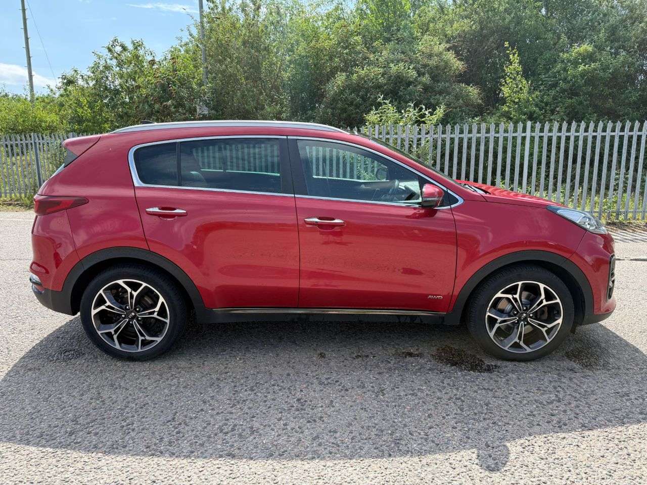 A 2020 KIA SPORTAGE 1.6 CRDi MHEV GT-Line S SUV 5dr Diesel Hybrid DCT AWD Euro 6 (s/s) (134 bhp A 2020 KIA SPORTAGE 1.6 CRDi MHEV GT-Line S SUV 5dr Diesel Hybrid DCT AWD Euro 6 (s/s) (134 bhp