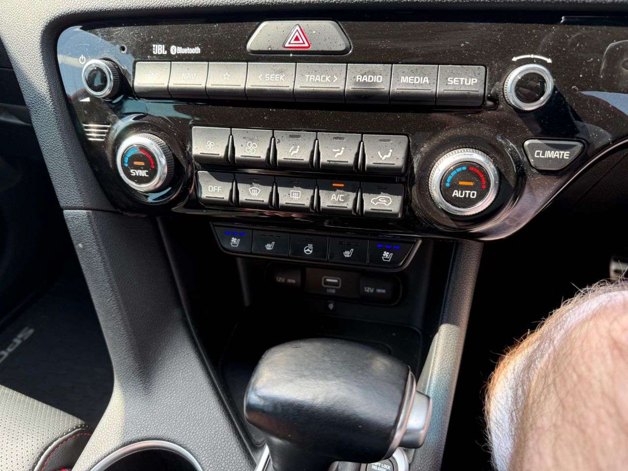 2020 KIA SPORTAGE 2020 KIA SPORTAGE