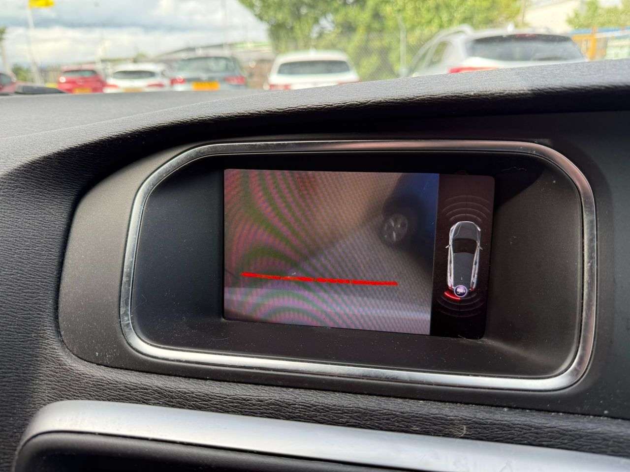 2019 VOLVO V40 2019 VOLVO V40