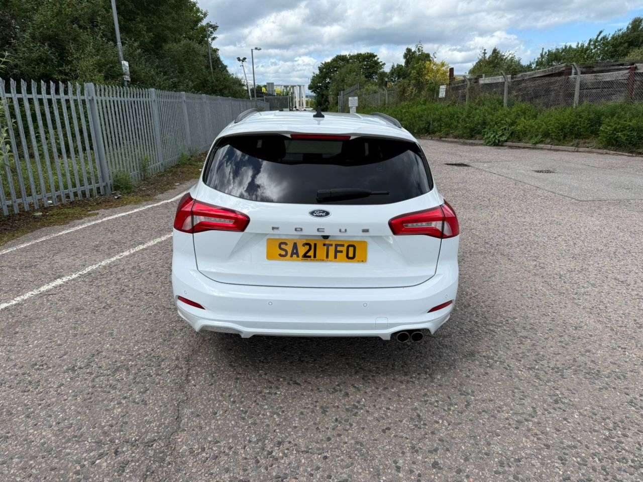 A 2021 FORD FOCUS 1.5 EcoBlue ST-Line Estate 5dr Diesel Manual Euro 6 (s/s) (120 ps) A 2021 FORD FOCUS 1.5 EcoBlue ST-Line Estate 5dr Diesel Manual Euro 6 (s/s) (120 ps)