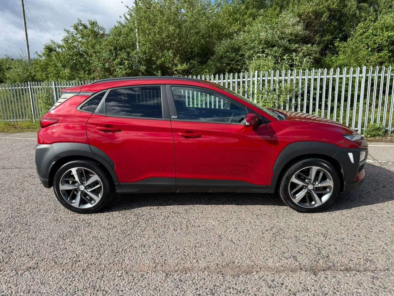 A 2019 HYUNDAI KONA 1.0 T-GDi Play SUV 5dr Petrol Manual Euro 6 (s/s) (120 ps) A 2019 HYUNDAI KONA 1.0 T-GDi Play SUV 5dr Petrol Manual Euro 6 (s/s) (120 ps)