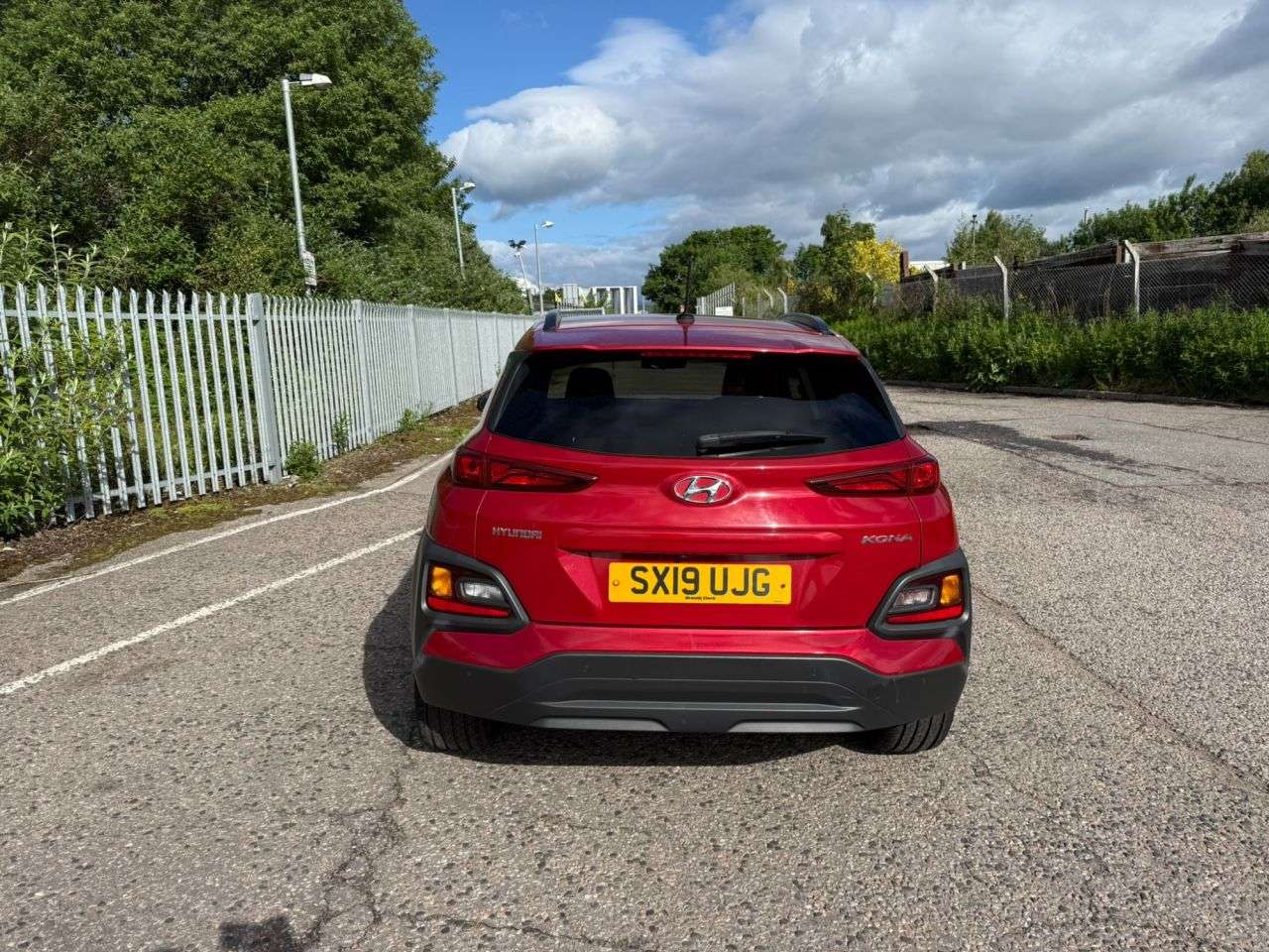 A 2019 HYUNDAI KONA 1.0 T-GDi Play SUV 5dr Petrol Manual Euro 6 (s/s) (120 ps) A 2019 HYUNDAI KONA 1.0 T-GDi Play SUV 5dr Petrol Manual Euro 6 (s/s) (120 ps)