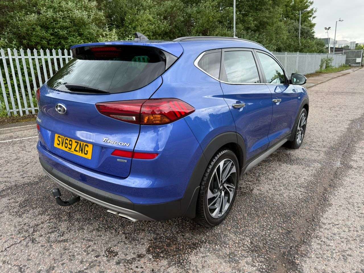 A 2019 HYUNDAI TUCSON 2.0 CRDi MHEV Premium SE SUV 5dr Diesel Hybrid Auto 4WD Euro 6 (s/s) (185 p A 2019 HYUNDAI TUCSON 2.0 CRDi MHEV Premium SE SUV 5dr Diesel Hybrid Auto 4WD Euro 6 (s/s) (185 p