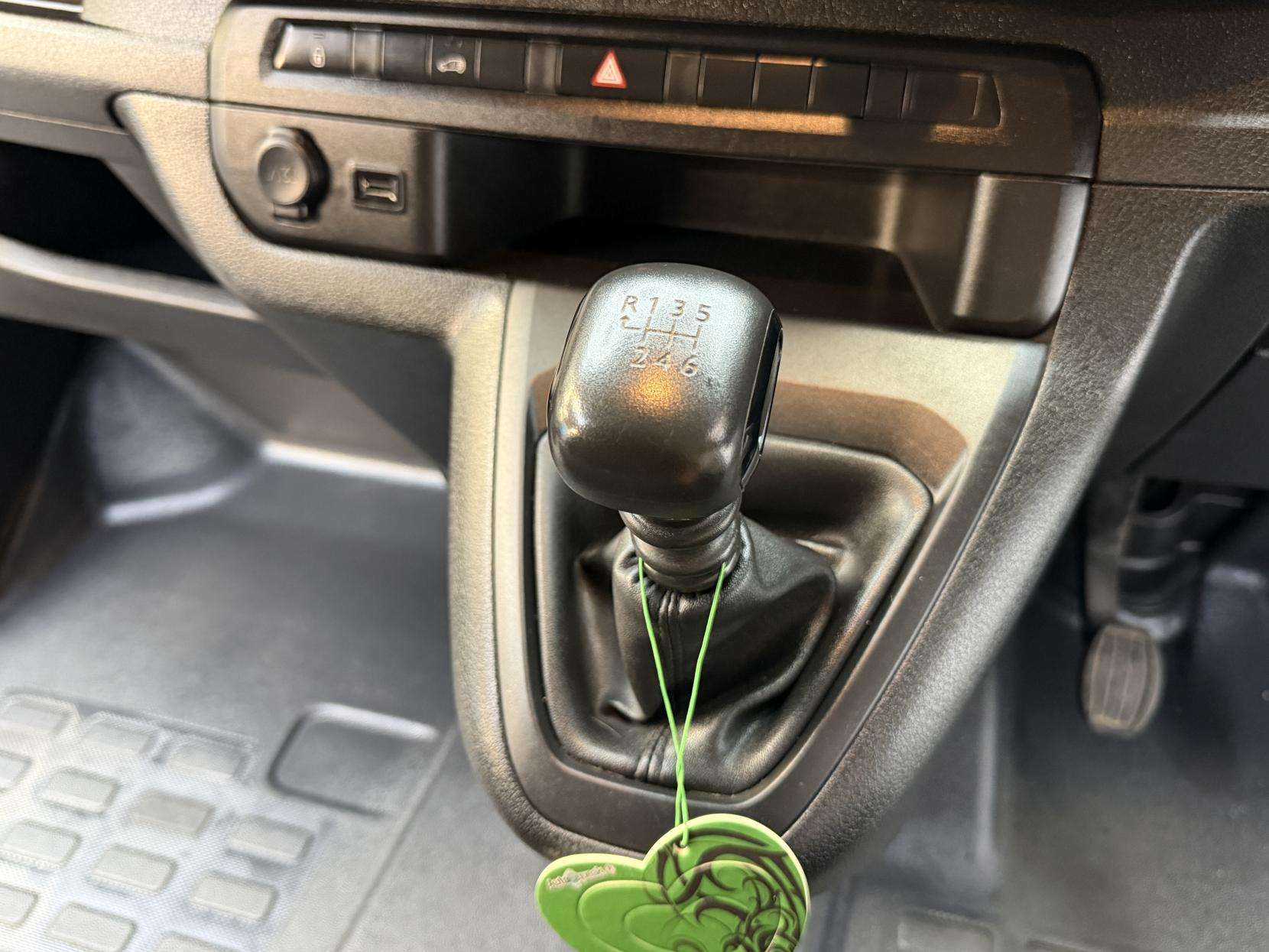 2023 VAUXHALL VIVARO 2023 VAUXHALL VIVARO