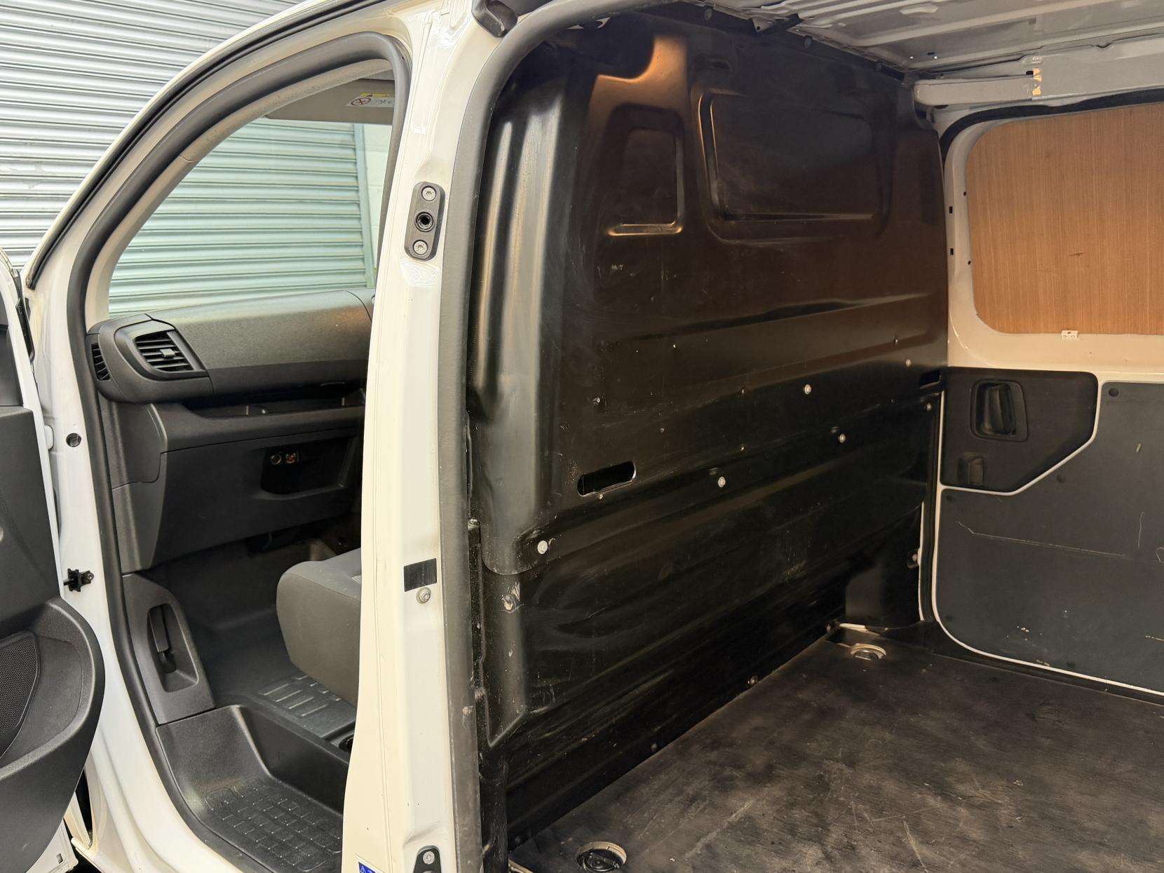 2023 VAUXHALL VIVARO 2023 VAUXHALL VIVARO