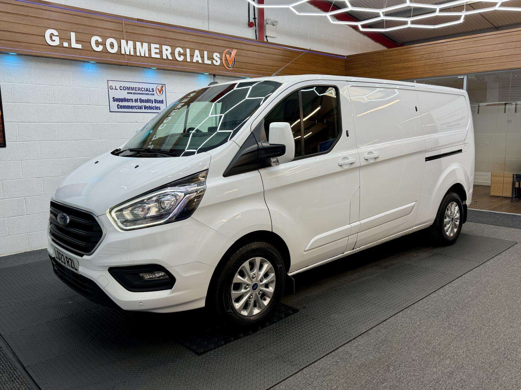 A 2023 FORD TRANSIT CUSTOM 2.0 300 EcoBlue Limited Panel Van 5dr Diesel Manual L2 H1 Euro 6 (s/s) (130 ps) A 2023 FORD TRANSIT CUSTOM 2.0 300 EcoBlue Limited Panel Van 5dr Diesel Manual L2 H1 Euro 6 (s/s) (130 ps)