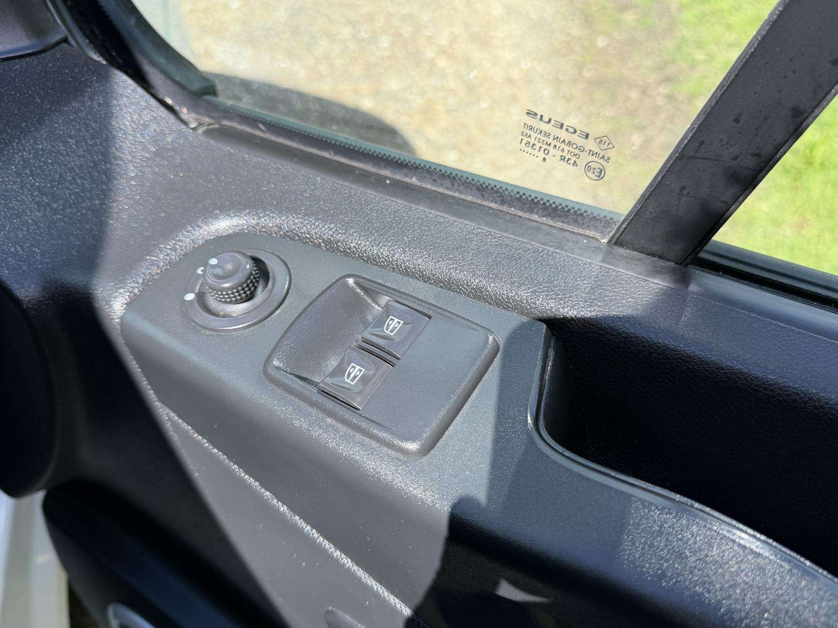 2018 VAUXHALL VIVARO 2018 VAUXHALL VIVARO