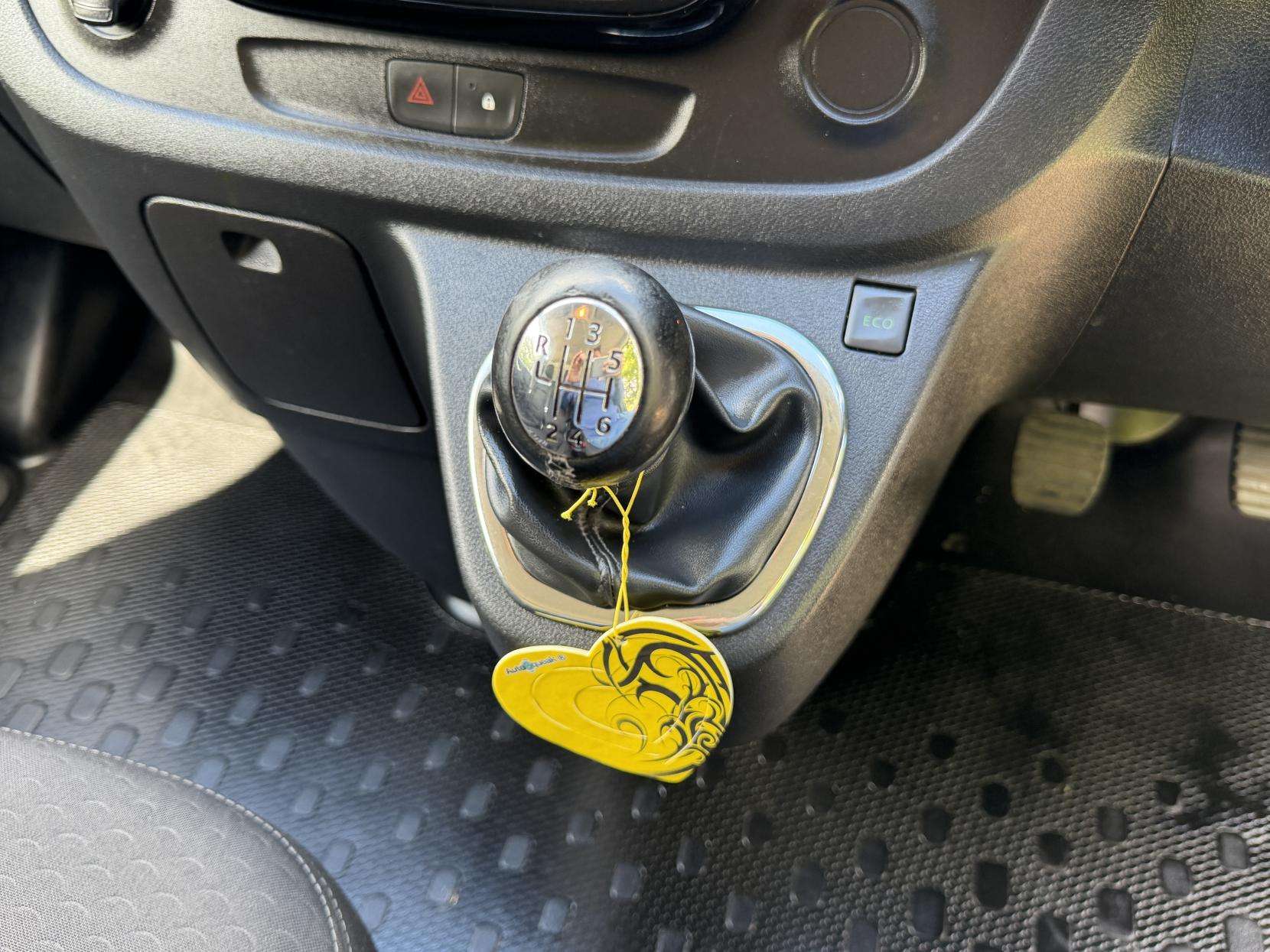 2018 VAUXHALL VIVARO 2018 VAUXHALL VIVARO