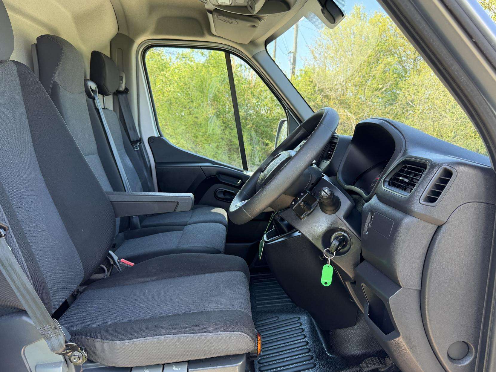 2023 RENAULT MASTER 2023 RENAULT MASTER