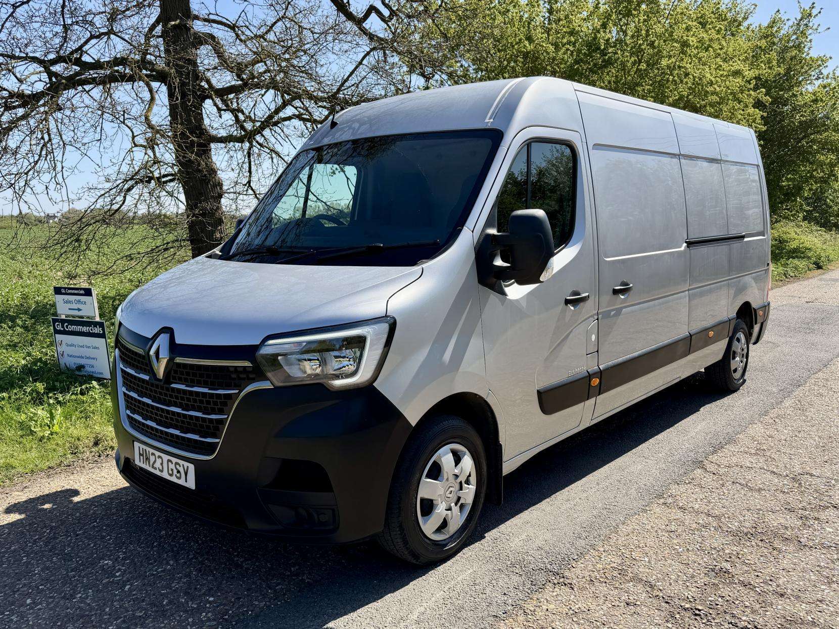 A 2023 RENAULT MASTER 2.3 dCi 35 Business+ Panel Van 4dr Diesel Manual FWD LWB Medium Roof Euro 6 (135 ps) A 2023 RENAULT MASTER 2.3 dCi 35 Business+ Panel Van 4dr Diesel Manual FWD LWB Medium Roof Euro 6 (135 ps)