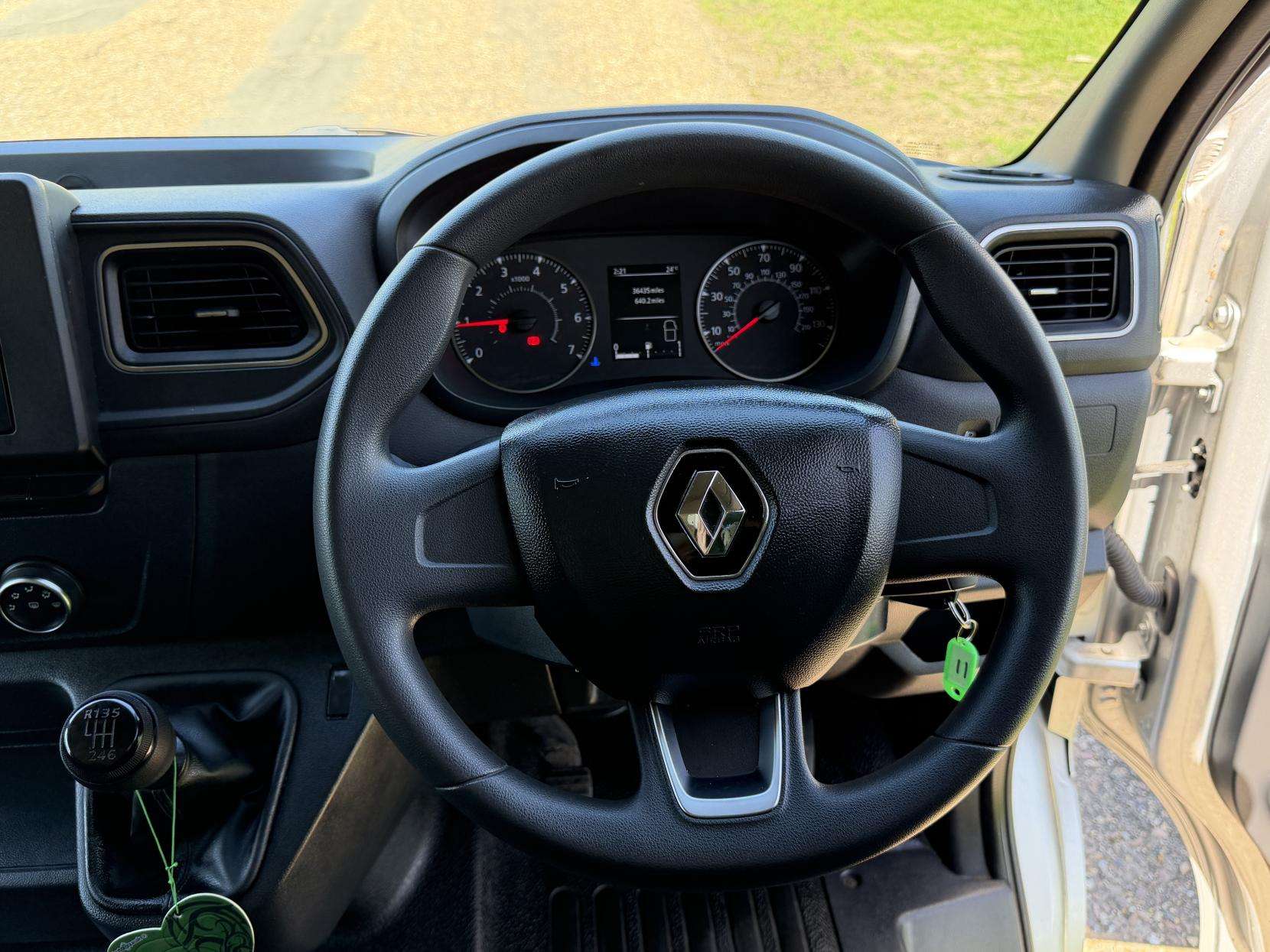 2023 RENAULT MASTER 2023 RENAULT MASTER